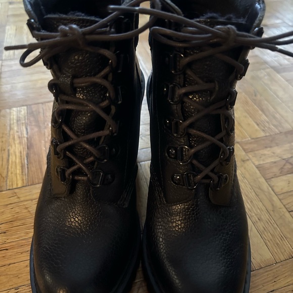 Dr Martens black boots - Picture 3 of 8